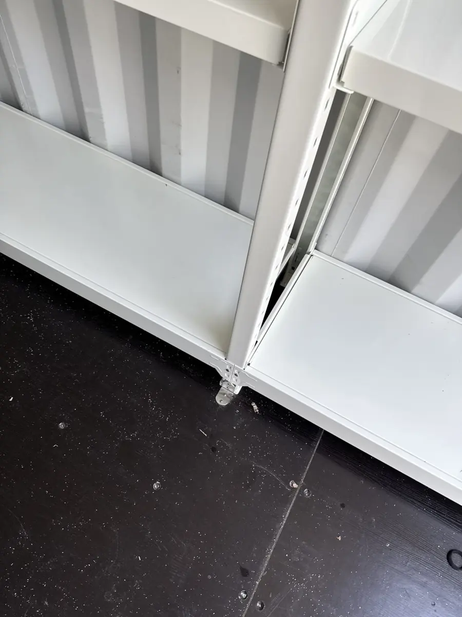 오산 컨테이너 창고 중량랙 고정 시공 현장 사진 6
